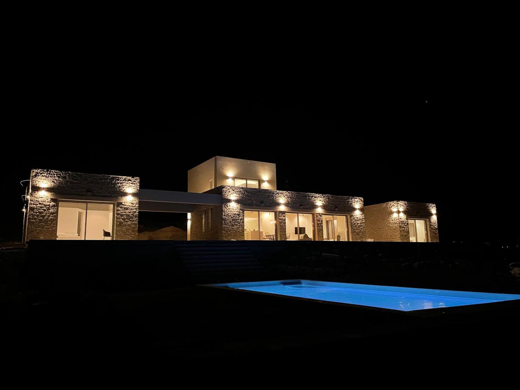 Komos Beach Estate Kalamaki  Exterior foto